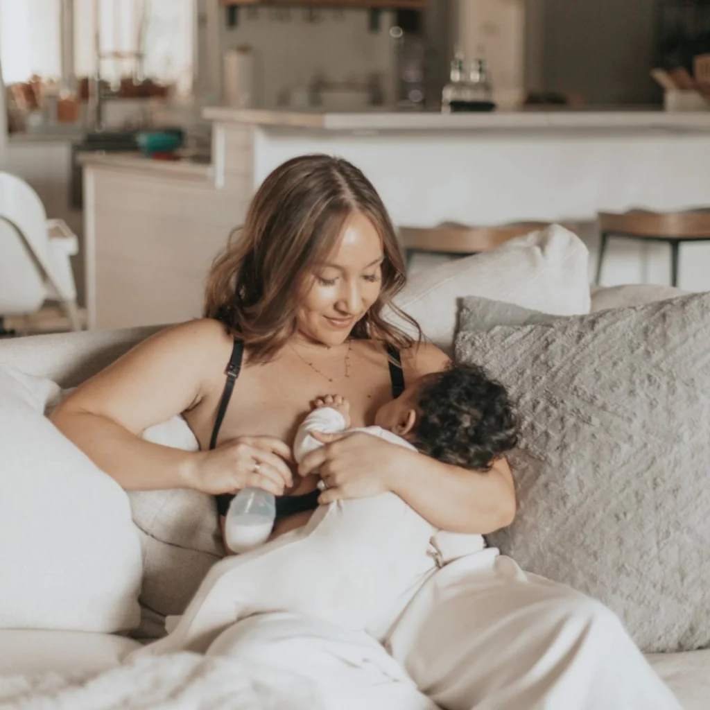 Manual Breast Pump - Milk Saver - Image 3